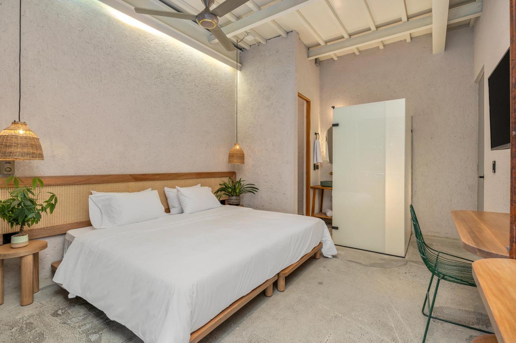 Botanica Casa Hotel Manila By Housy Host เมเดยิน ภายนอก รูปภาพ