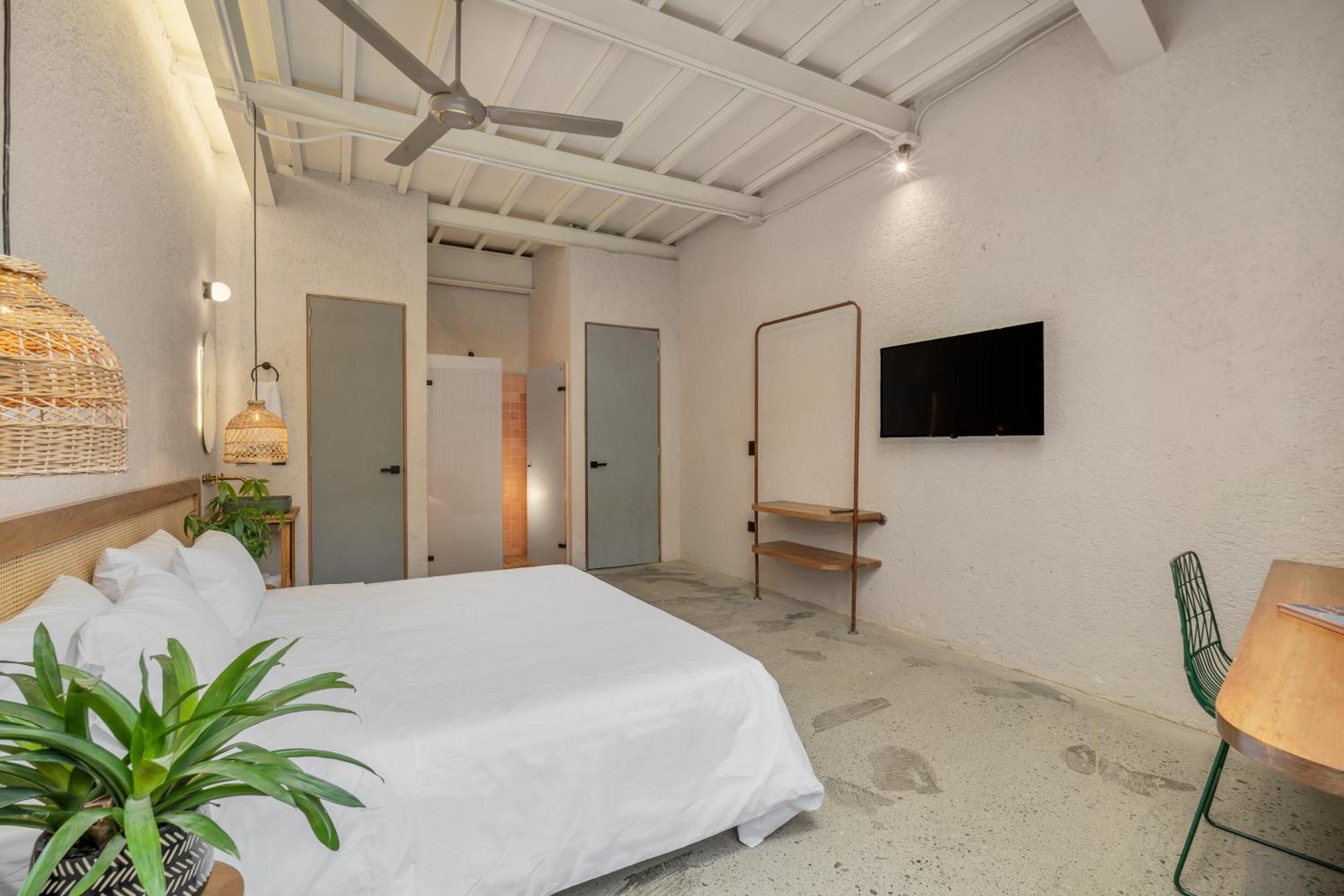 Botanica Casa Hotel Manila By Housy Host เมเดยิน ภายนอก รูปภาพ